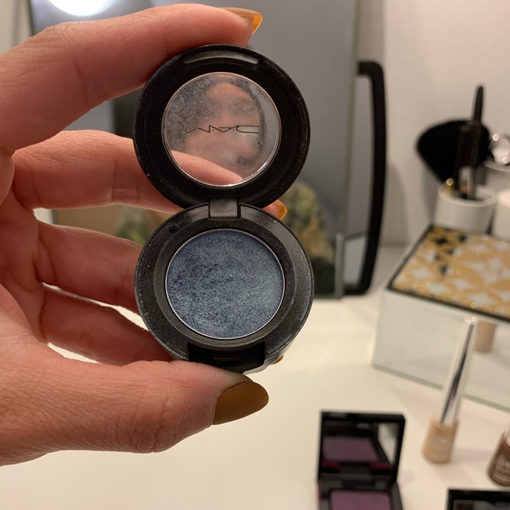 10/$10 MAC Frost Eyeshadow in Tilt